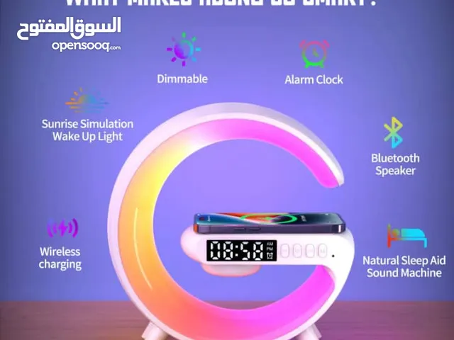 سماعه وسبيكرة مع الاضاءة