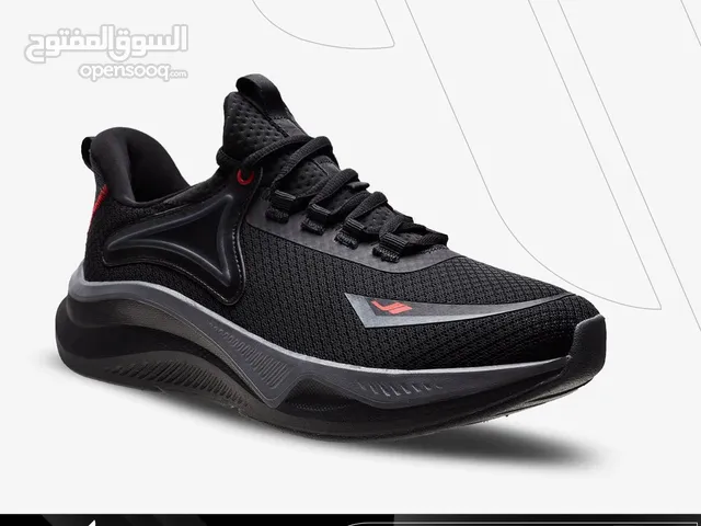 43 Sport Shoes in Baghdad