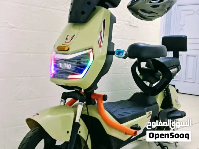 للبيع سكوتر تشالينجرز (Challengers) الوحش 60V - 1000 واط - (استخدام شهر فقط - أخو الجديد)