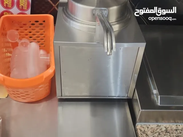 معدات مطعم شبه جديد