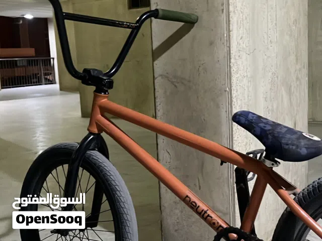 (Read description).     Bmx fly neutron