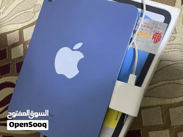 ايباد 10 نضيف وجديد ما بدل اي شي بي ذاكره 256 شاحنته ويا الكرتون ويا