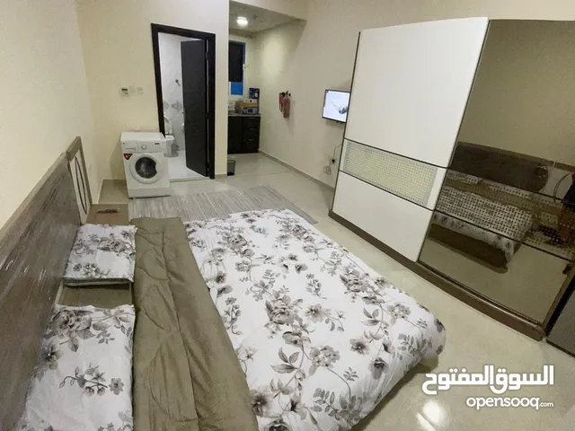 650 m2 Studio Apartments for Rent in Ajman Al Naemiyah