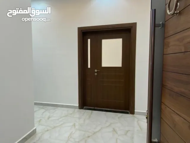 290 m2 4 Bedrooms Villa for Sale in Benghazi Al Nahr Road
