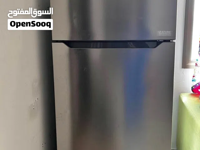 ثلاجه للبيع شبه جديد
