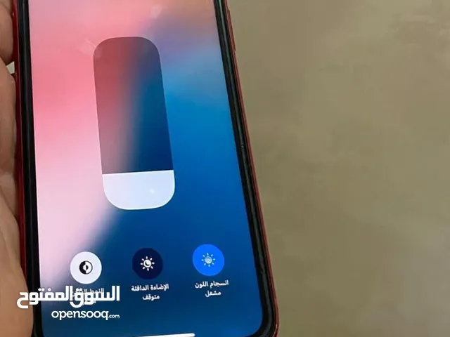 ايفون 11 مستعمل سنه الشاشه عليها خطين زغار
