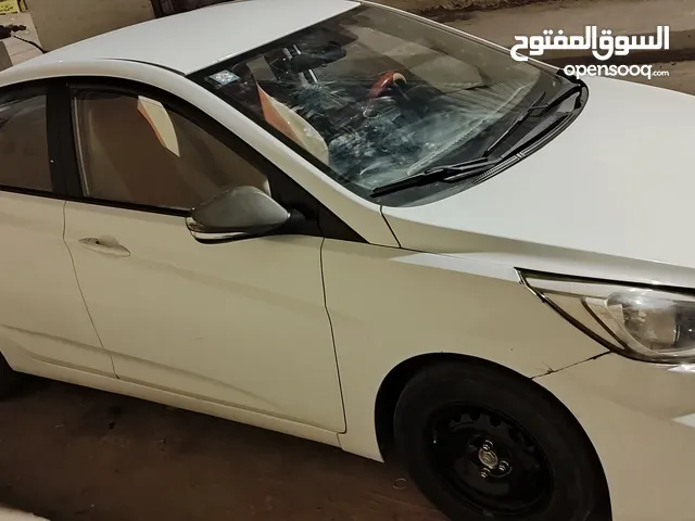 Used Hyundai Accent in Basra