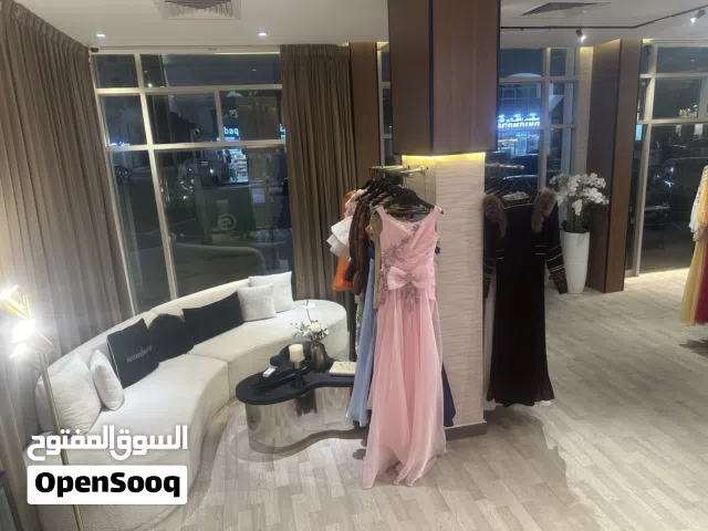 بوتيك نسائي للبيع راقي جدا Boutique for sale