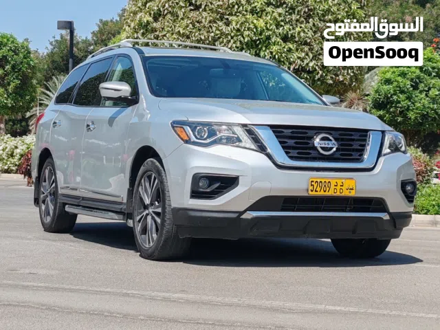 باثفندر 7 ركاب وتكييف مركزي وفورويل 6 سلندر 2019 بسعر جميل ومواصفات عالية وماشيه قليل