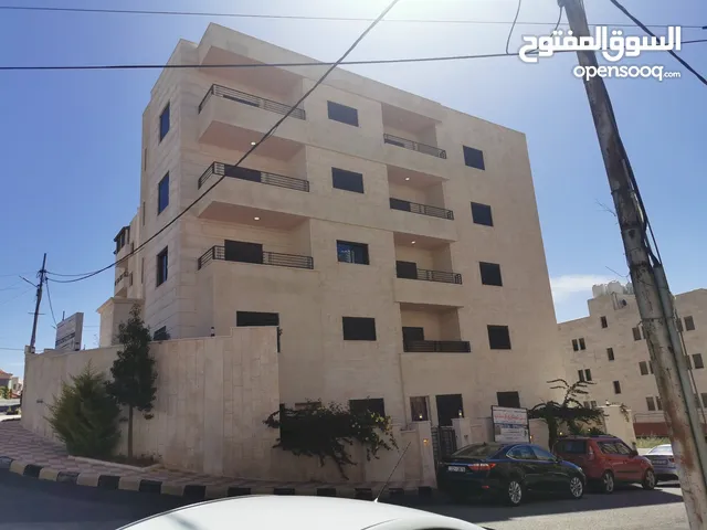 253m2 4 Bedrooms Apartments for Sale in Amman Jubaiha