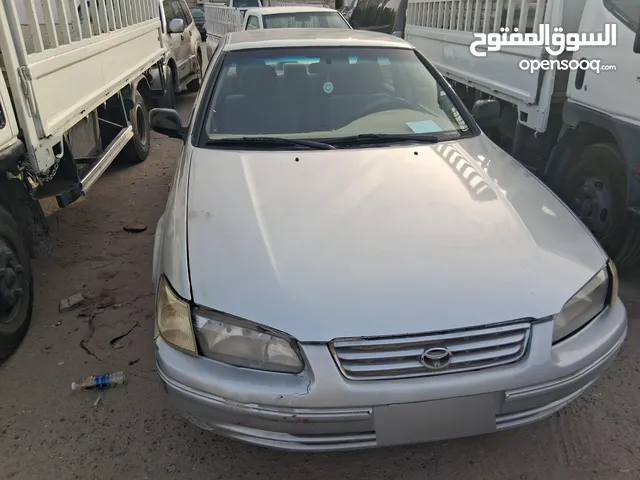 تويوتا كامري مدل 2001ممتاز