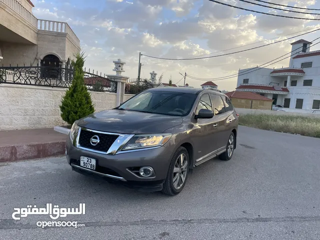 Nissan Pathfinder platinum 2014 for sale