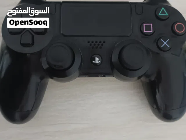 بلاي ستيشن 4 اصلي للبيع بسعر 15 دينار وعلى الفحص