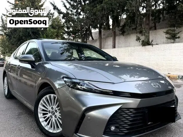 2025 Toyota Camry E Plus HEV