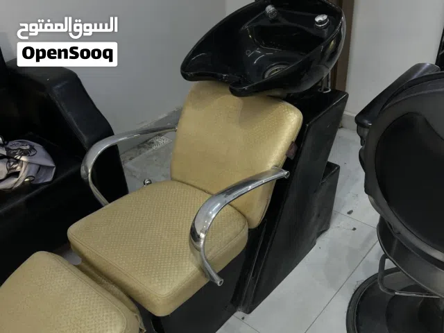 كرسي غسل الشعر يفيد صالونات رجاليه او نسائيه نضيف جداً ما مستعمل هواي