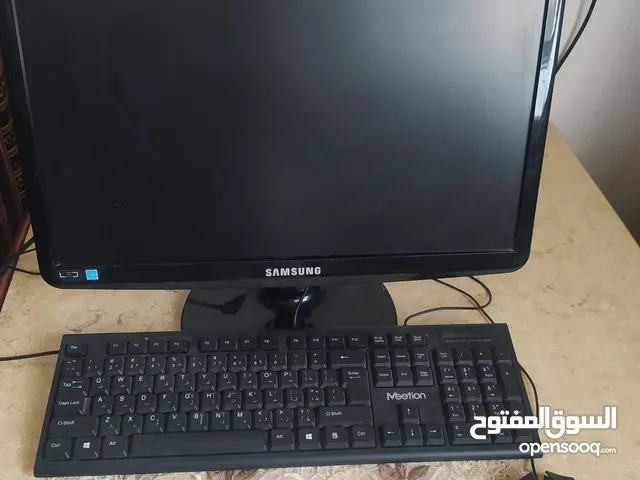 كمبيوتر مكتبي