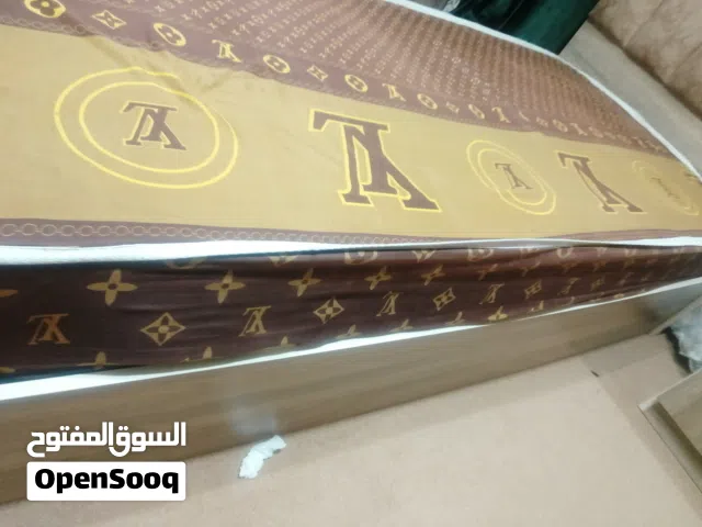 فرشات سرير عدد 2
