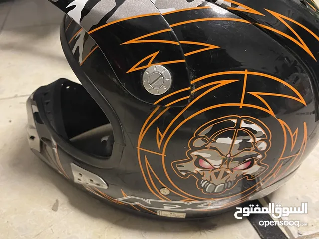 Helmets for sale in Al Ahmadi
