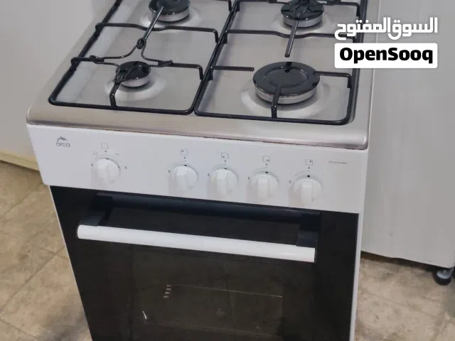 نبيع طباخ 4 شعله بحاله ممتازه استخدام خفيف معا التوصل التشغيل والكفاله طباخ بحاله ممتازه