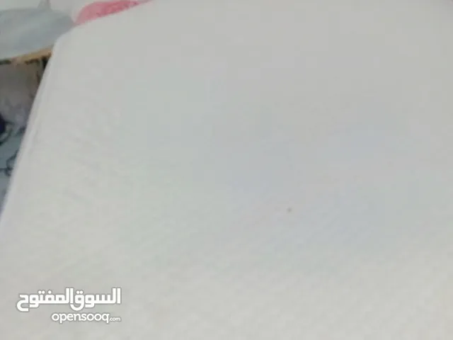 سرير نفرونص السعر 13والفرشه مجانا بيعه سريعه