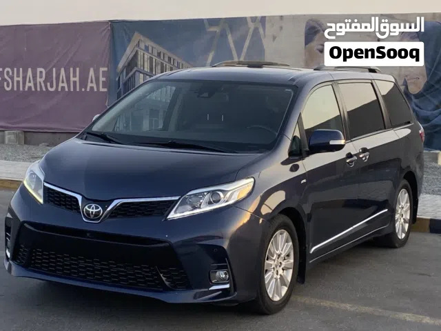 2018 Toyota Sienna XLE Limited