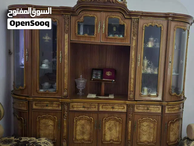 بوفي حاجة نظيفة ولاكسر ولاشق