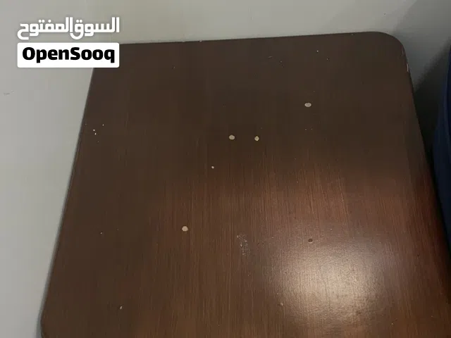 للبيع طاولتين خشب زان