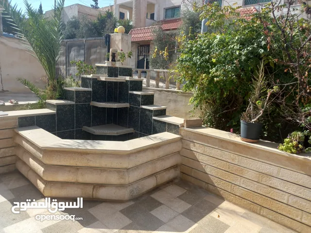 415 m2 4 Bedrooms Townhouse for Sale in Zarqa Al Zarqa Al Jadeedeh