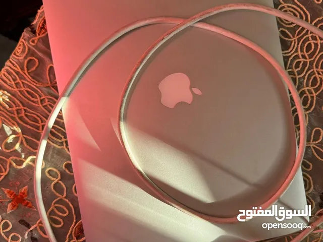MacBook Pro (Retina, 15-inch) 2.2GHz 16 RAM-core-Intel-Core-i7