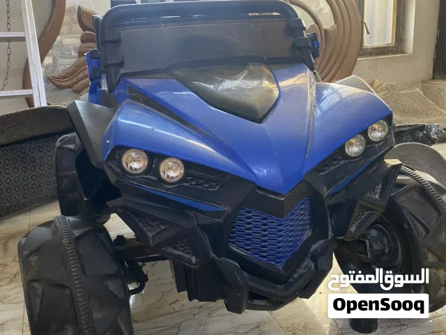 سيارة اطفال كبيرة