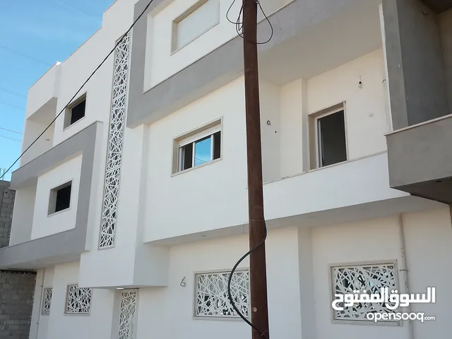 120 m2 2 Bedrooms Apartments for Sale in Tripoli Al-Kremiah