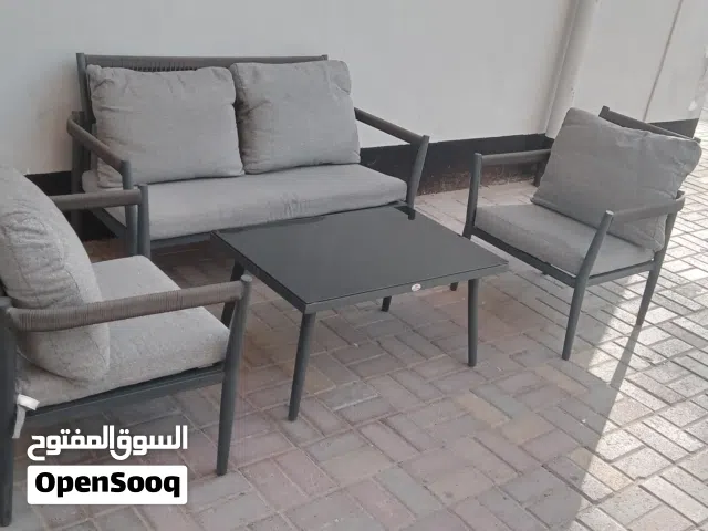 كراسي حق اربعةاشخاص كرسي شخصين 2كراسي شخص من دانوب شبةجديدمع طاولةشبةجديد