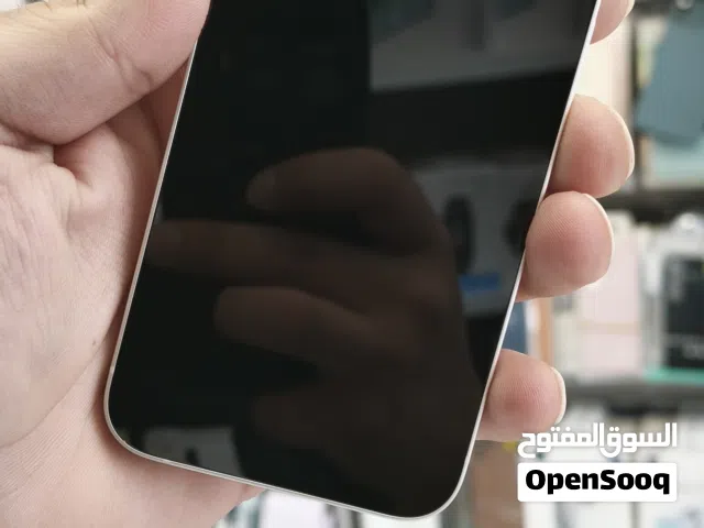 iphone 14 بطارية:  88% تخزين : 128g لون : ابيض بحالة الوكالة بسعر الحرررق خالي من الخدوش