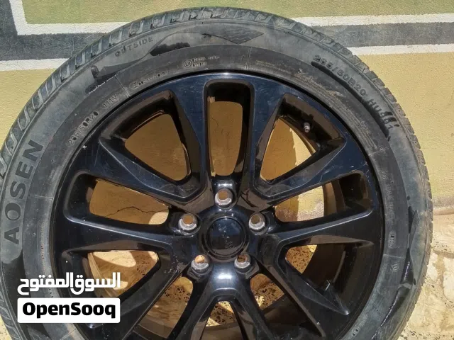 ويل جيب أصلي قياس 20 مع تاير جوسين نظيف