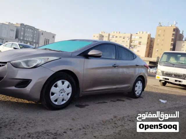 Used Hyundai Elantra in Hawally