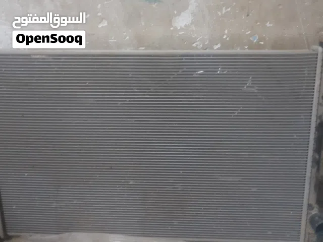 راديتر تويوتا كامري2019_2024 أصلي تفصيخ بلاد بحالة ممتازة