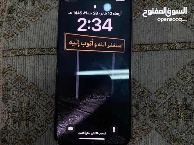 Apple iPhone X 256 GB in Al Ain