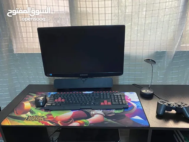 شاشة+ طاولة PC gaming