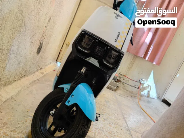 دراجه كهربائيه نوع بوليسي نوع بغداد دراجه بيها عرض لحك
