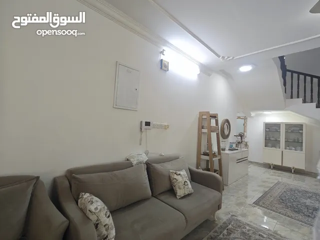 520m2 More than 6 bedrooms Villa for Sale in Muscat Al Khoud