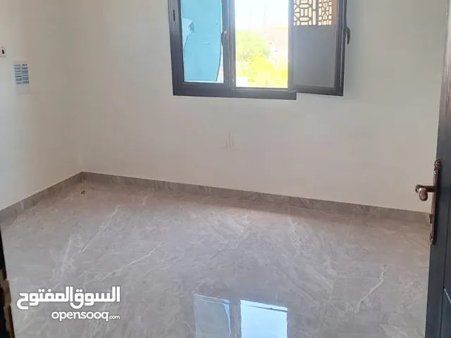 50m2 Studio Apartments for Rent in Central Governorate Tubli