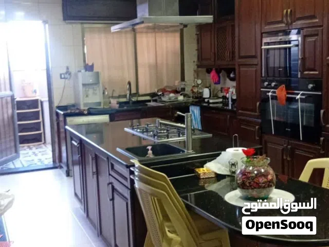 Building for Sale in Amman Al Bnayyat