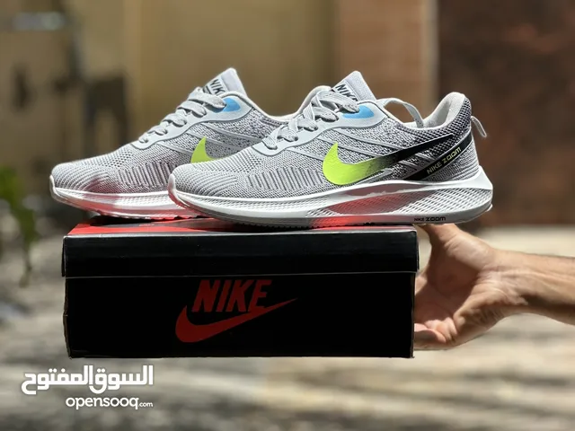 مناسب للجري والمشي وصالة الحديد