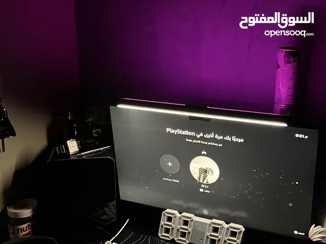 شاشه قيمون وماوس وكيبورد