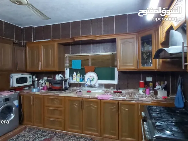 105 m2 3 Bedrooms Apartments for Sale in Zarqa Al Hashemieh