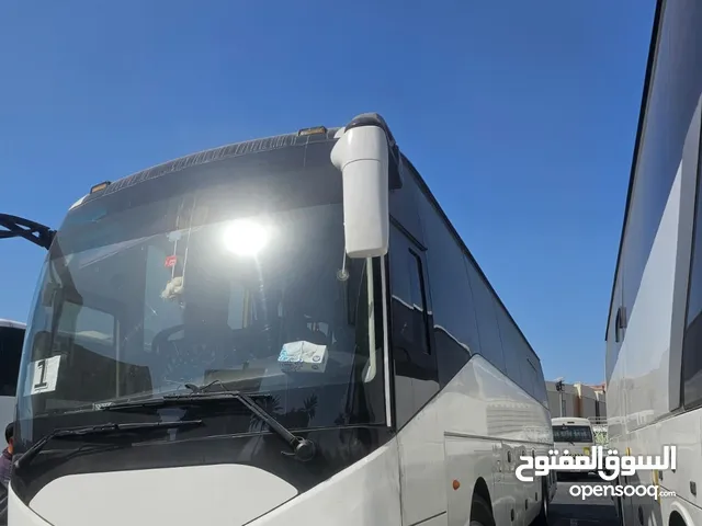باص زونغ تونغ 52 راكب