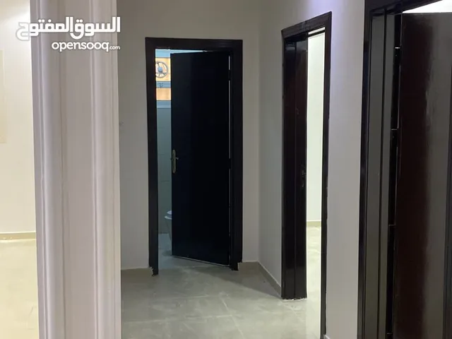 188 m2 3 Bedrooms Apartments for Rent in Al Riyadh Ar Rimal