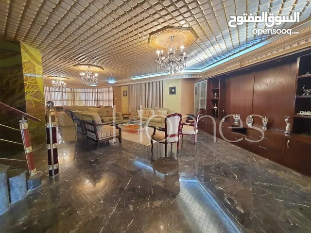 1750 m2 More than 6 bedrooms Villa for Sale in Amman Airport Road - Manaseer Gs