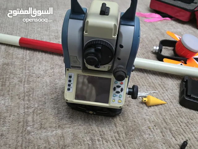 جهاز توتال استيشن