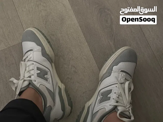 جوتي نيوبالنس 550 مستعمل نظيف